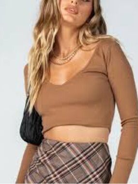 Princess Polly Brown Ribbed Crop Top Long Sleeve V-Neck Fitted XS